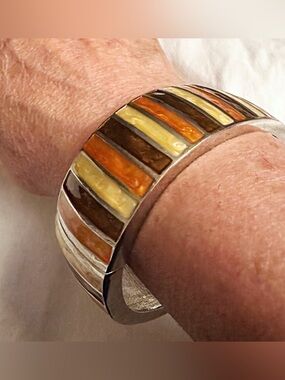 Silverlone Inlay Bangle Bracelet with Amber-Tone Stripes